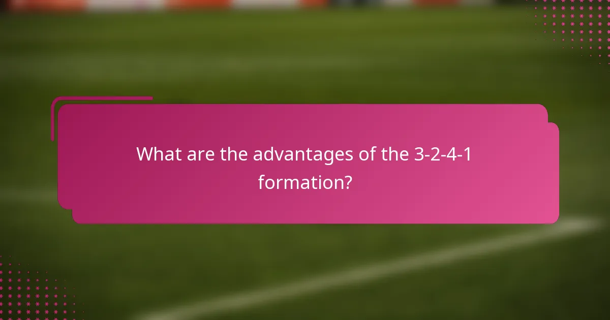 What are the advantages of the 3-2-4-1 formation?